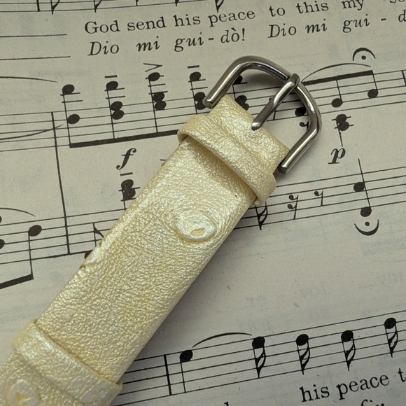 Men's Silver and Cream Watch - Picture 10 of 12